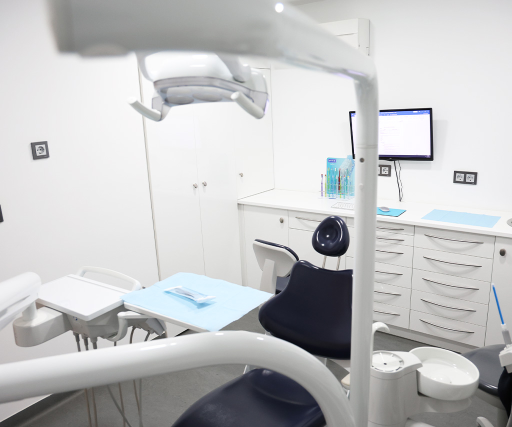 instalaciones 7 clinica dental pico blanco en carballo